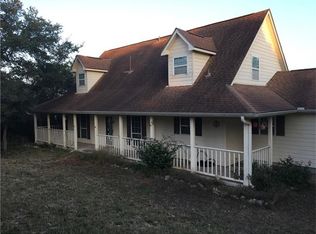 200 N Rainbow Ranch Rd, Wimberley, TX 78676