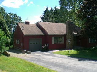 1011 Grandview Rd, Oil City, PA 16301