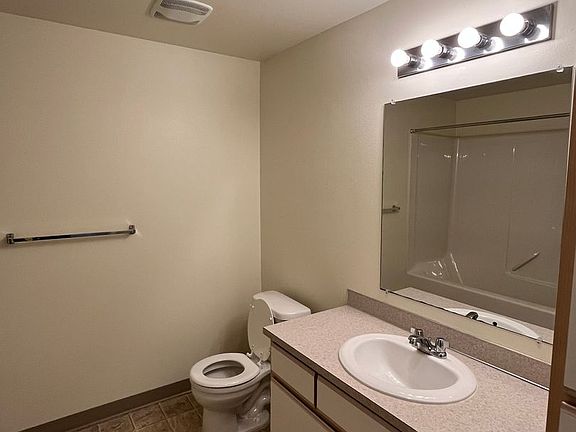 5th image of 3695 D St NE #111