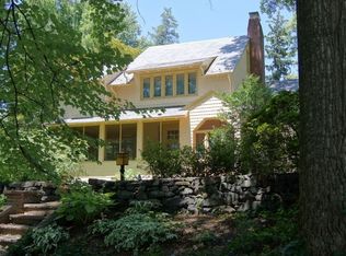 8 Saint Johns Rd, Baltimore, MD 21210