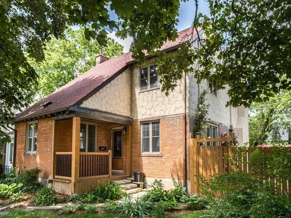 152 Glen Rd, Hamilton, ON L8S 3N1