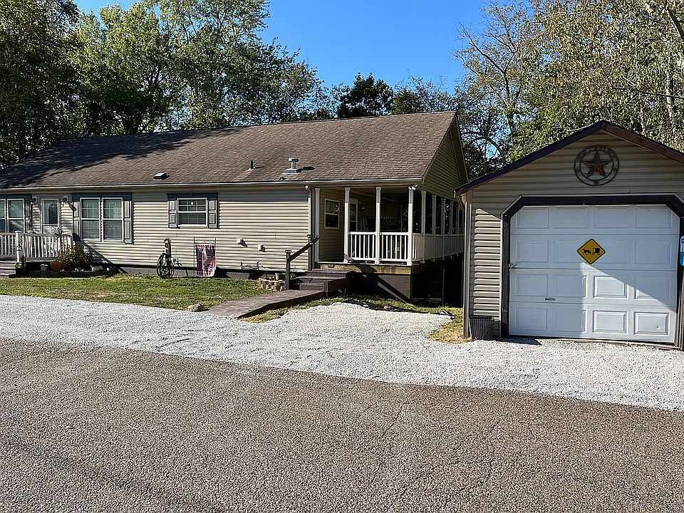 1st image of 1064 Central Ave