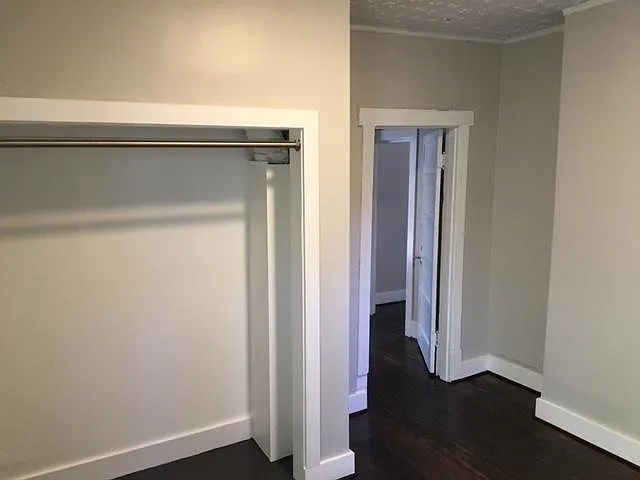 3 bed, 1.5 bath, 1400 sqft, $2,550 — Photo 4