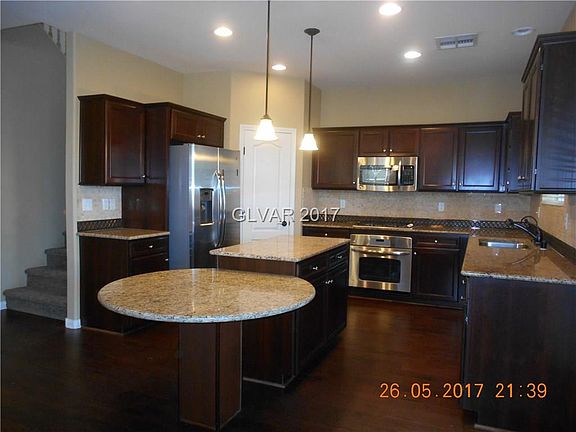 4th image of 10731 Loretto Cove St #0