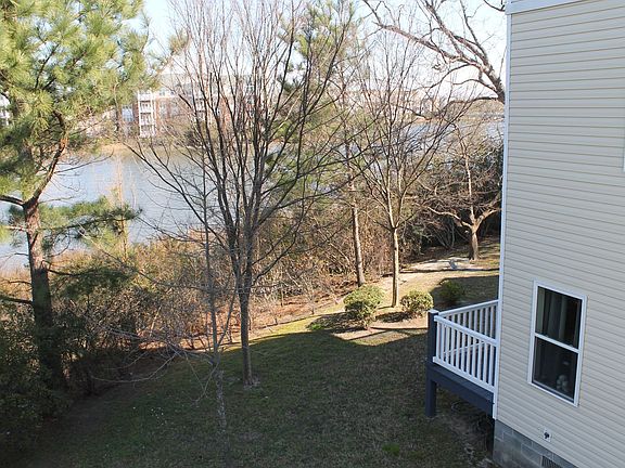 5th image of 5001 Killam Ave Unit 2A