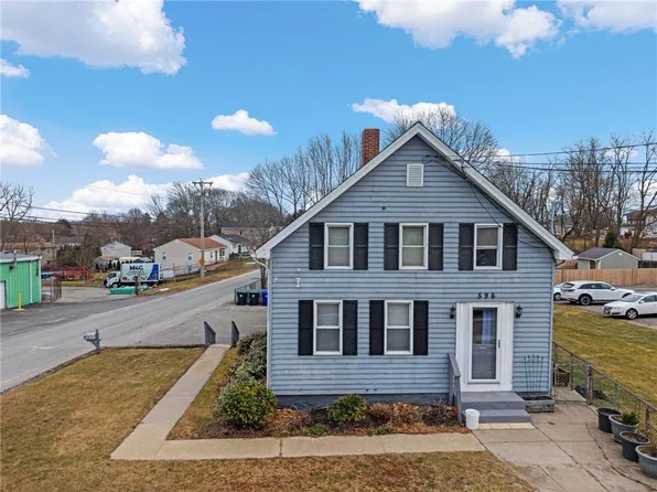 596 Metacom Ave, Warren, RI 02885