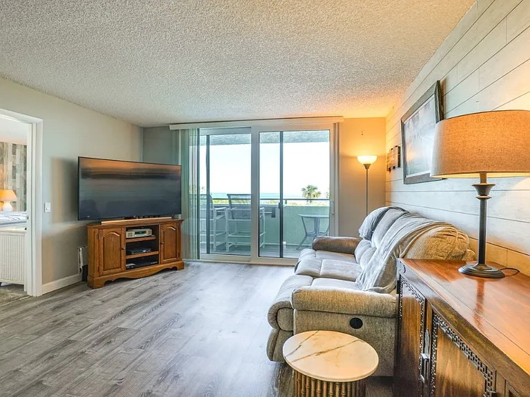 6009 Sea Ranch Dr #208 — Photo 3