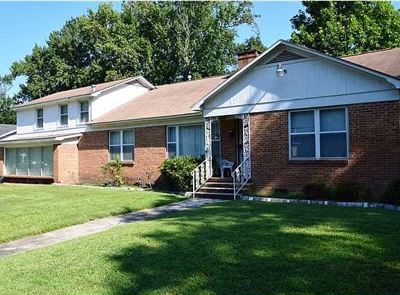 5th image of 2858 Thornhill Dr