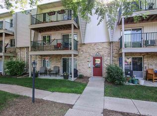 4314 Melody Ln APT 207, Madison, WI 53704