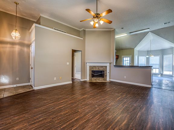 3rd image of 5566 Brook Shade Ln