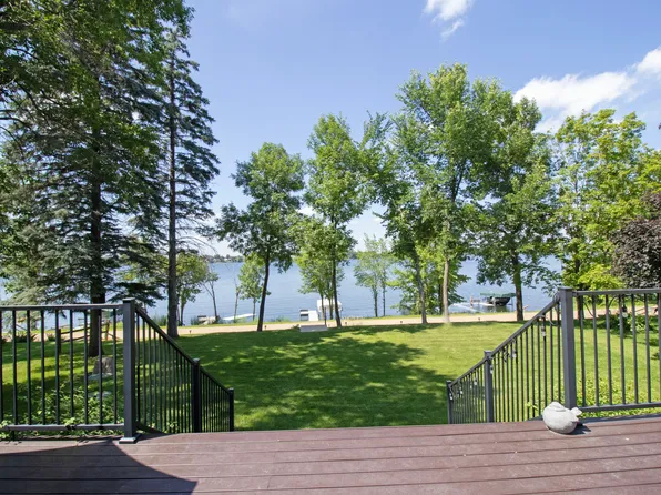 3935 Donnelly Dr NW, Maple Lake, MN 55358