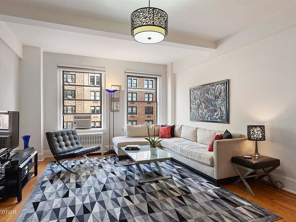 1st image of 34 W 72nd St #112