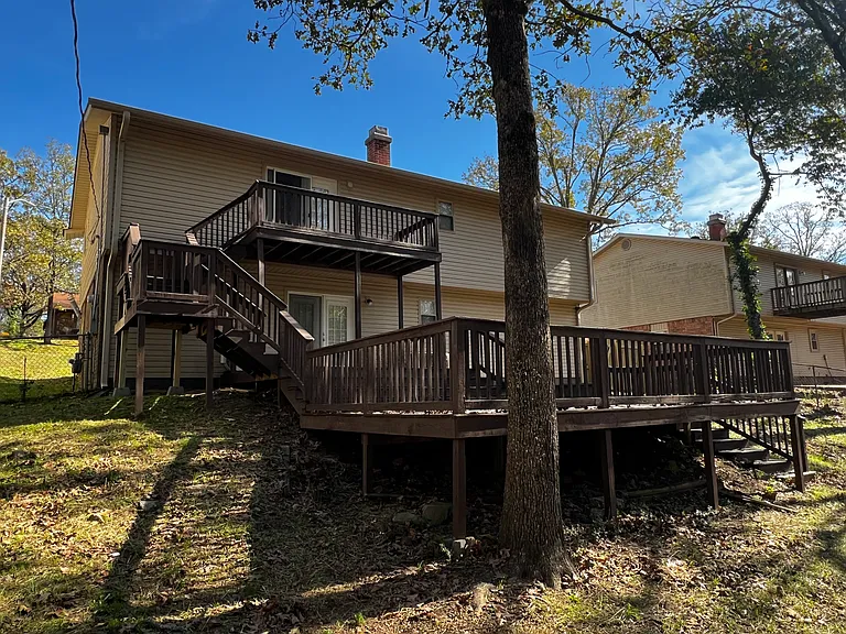 8803 Patricia Lynn Ln — Photo 27