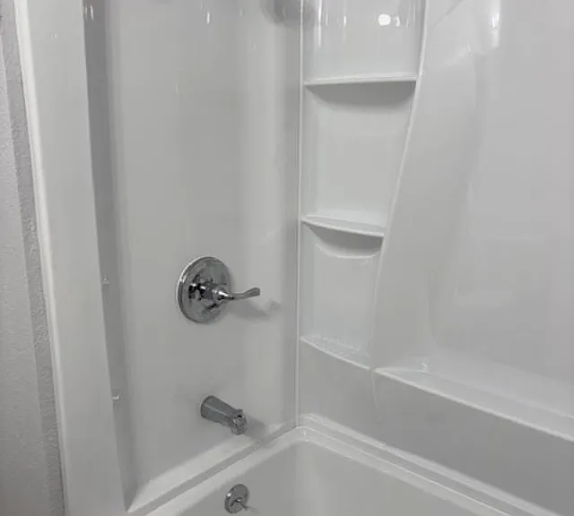 907 Elgin St #G — Photo 8