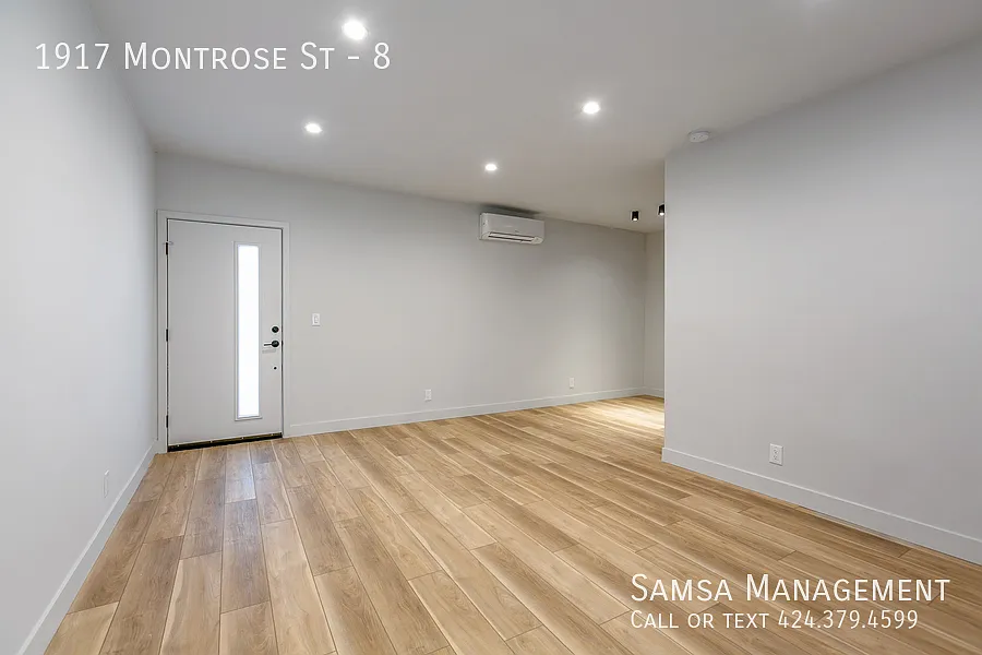 Modern 1bd/1ba with Parking! — Photo 3