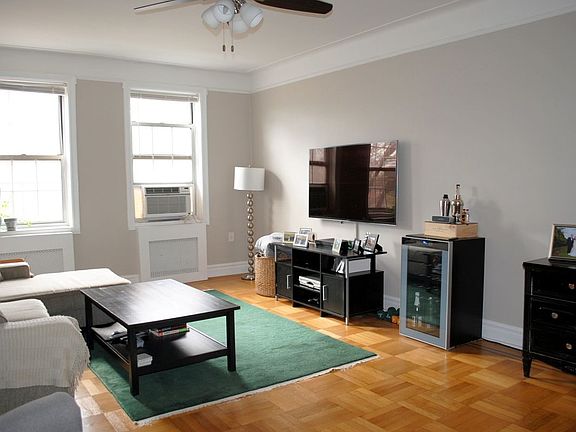 5th image of 117-01 Park Ln APT A4k