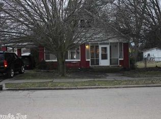 405 N 2nd St, Mcgehee, AR 71654