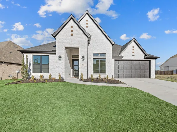 912 Highlands Ave, Aledo, TX 76008