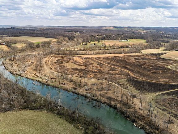 2nd image of 3301 Natural Bridge Rd