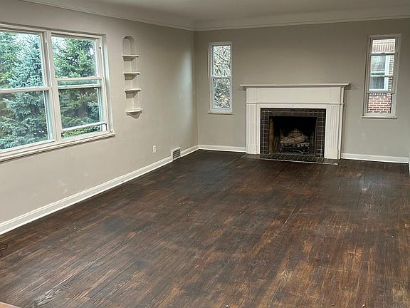 2nd image of 3155 Rocky River Dr