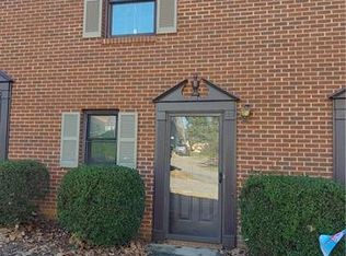 129 12th Ave NW, Hickory, NC 28601