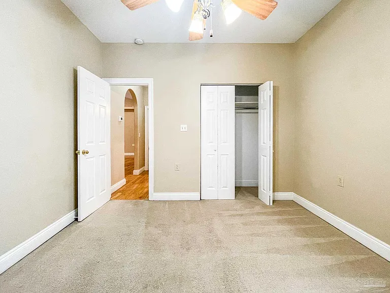 724 Ladner Dr — Photo 56