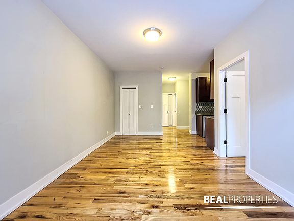 3rd image of 536 W Arlington Pl APT 103