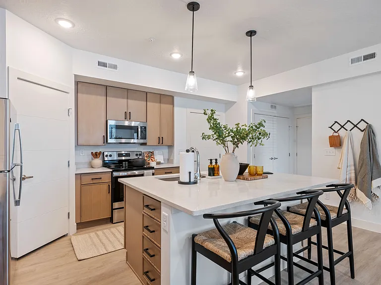 Kitchen 4