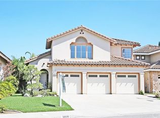 9856 Fonte Rd, Cypress, CA 90630