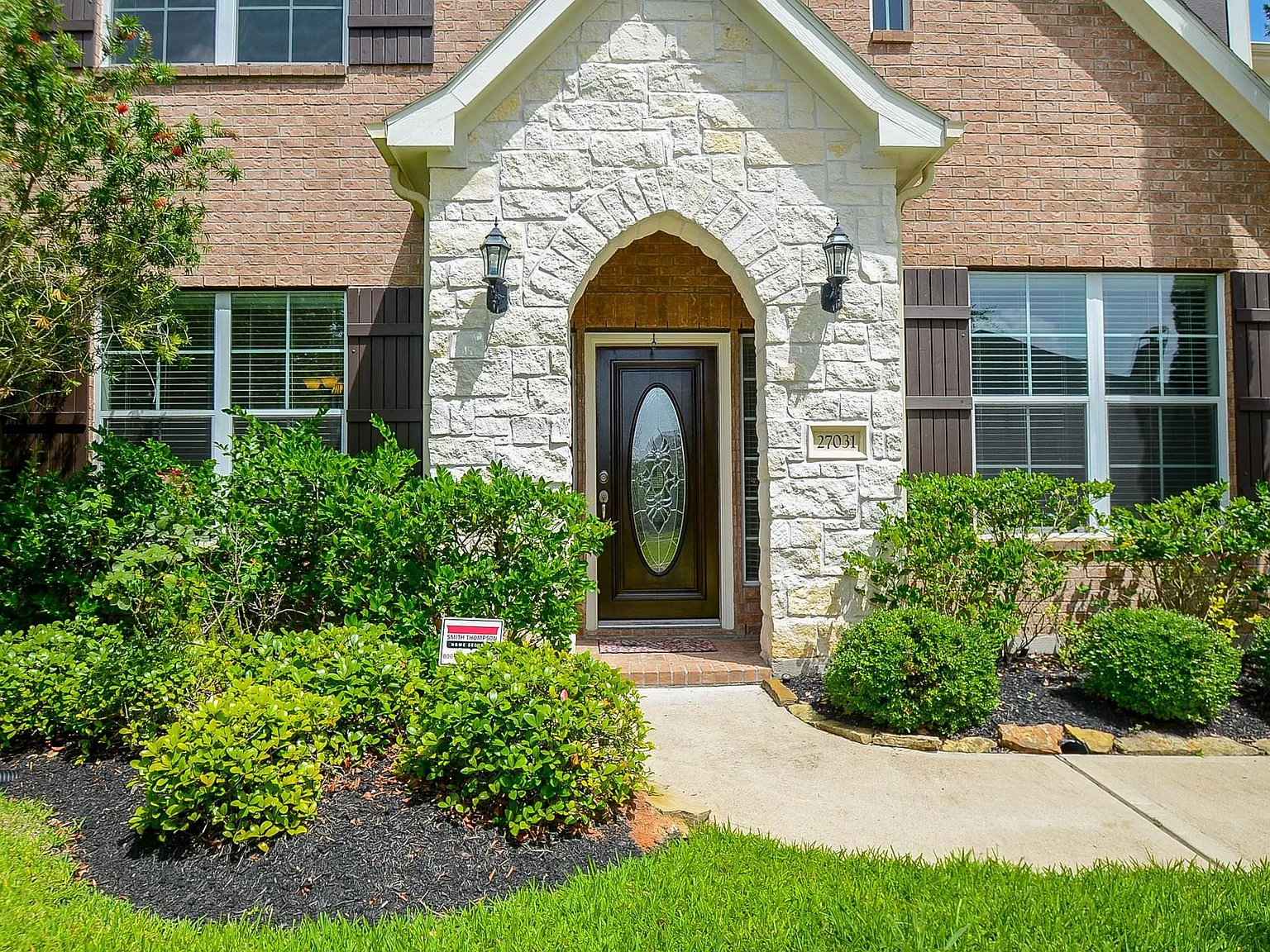 4 bed, 3.5 bath, 3233 sqft, $3,100 — Photo 2