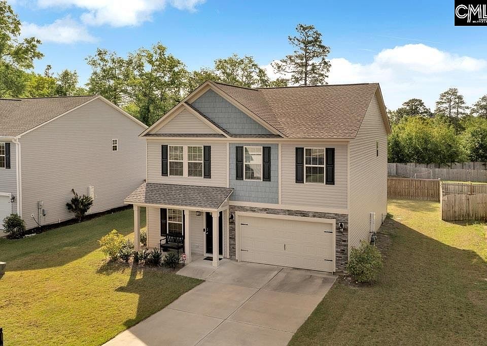 1st image of 512 Summer Creek Dr