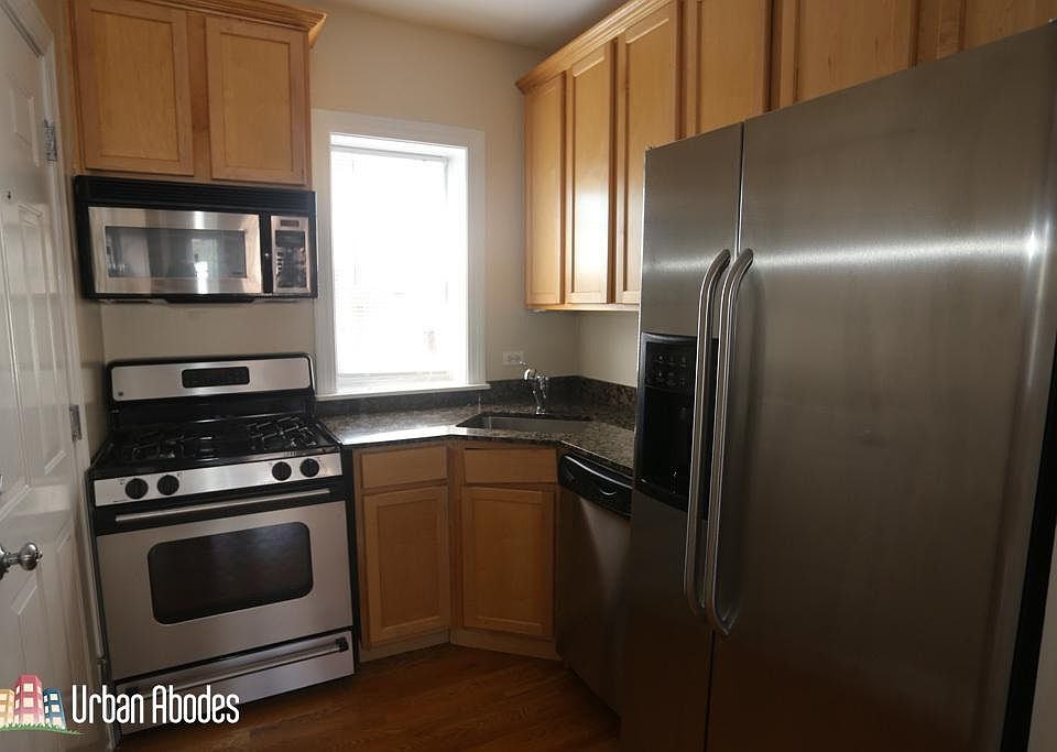 1st image of 3250 N Clifton Ave #Ua3n