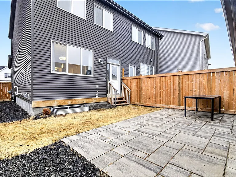 535 Paterson Way SW — Photo 50