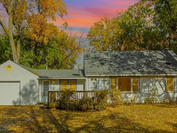 2279 County Road H2, Mounds View, MN 55112
