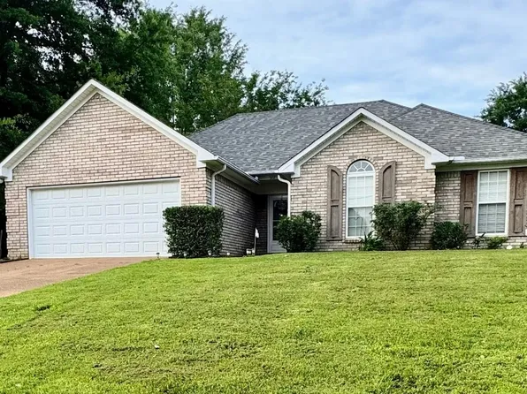 572 Gettysburg Dr, Jackson, TN 38305