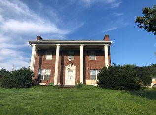 134 Skelton Ln, Shady Spring, WV 25918