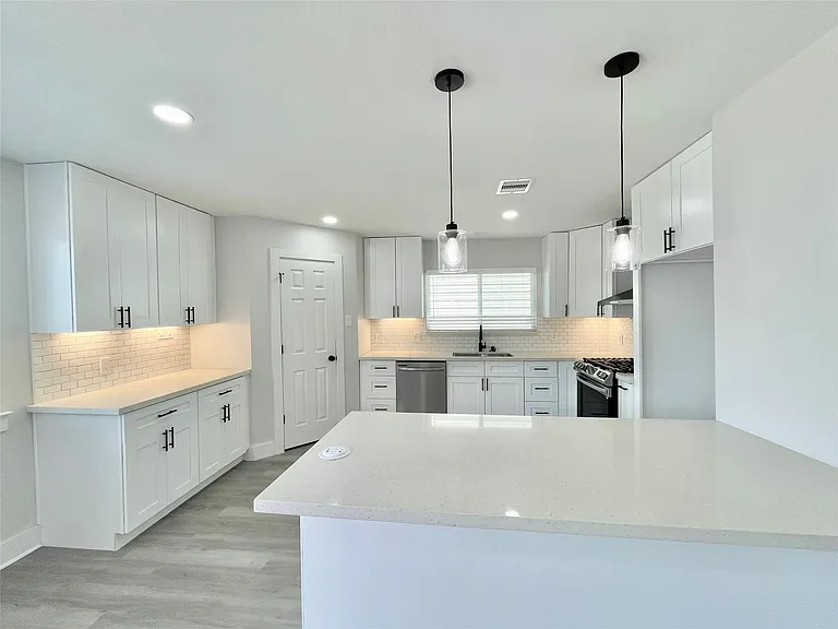 20919 Hall Colony Ct — Photo 10