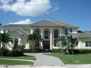 1298 Winterberry Dr, Marco Island, FL 34145