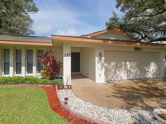 4th image of 339 Whispering Oaks Ct