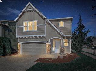 903 SW 19th Way, Troutdale, OR 97060