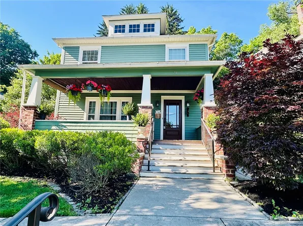 24 E 2nd St, Corning, NY 14830