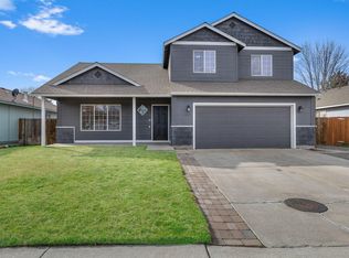 2545 NE 7th Ln, Redmond, OR