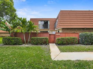 2845 SW 11th Pl N, Deerfield Beach, FL 33442
