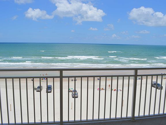 Oceanfront Private Balcony