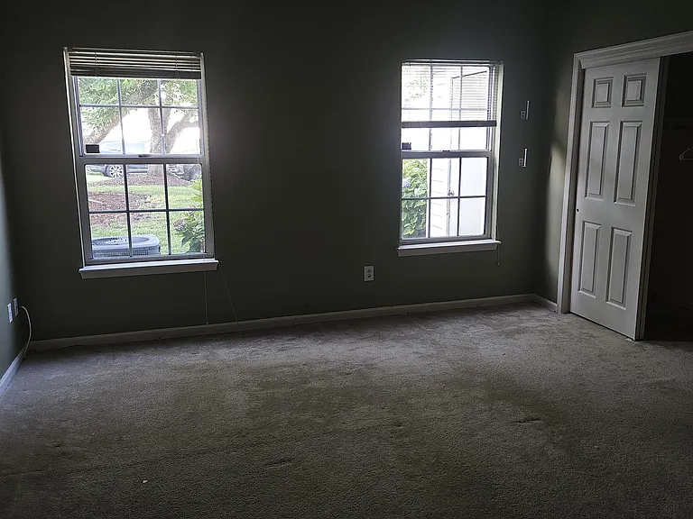 5110 Cypress Point Cir #102 — Photo 11