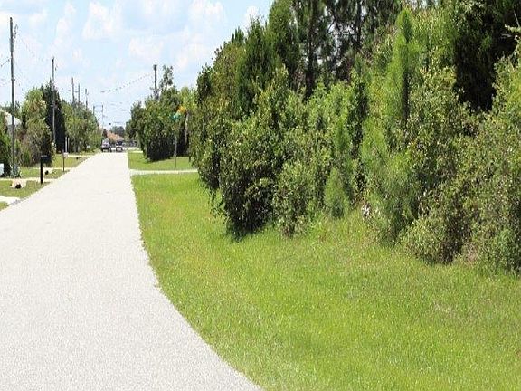 5th image of 35 La Mancha Dr
