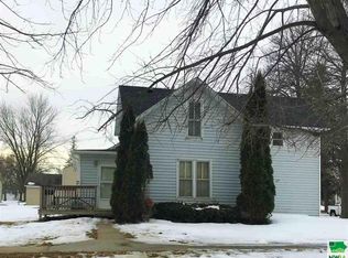 117 W 6th St, Wakefield, NE 68784