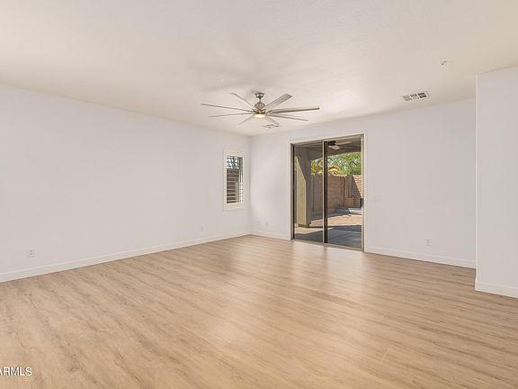 5th image of 29607 N 126TH Avenue