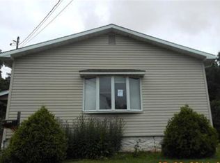1805 Madison Ave, Tyrone, PA 16686