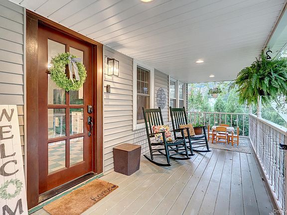 4th image of 33 Aloma Road
